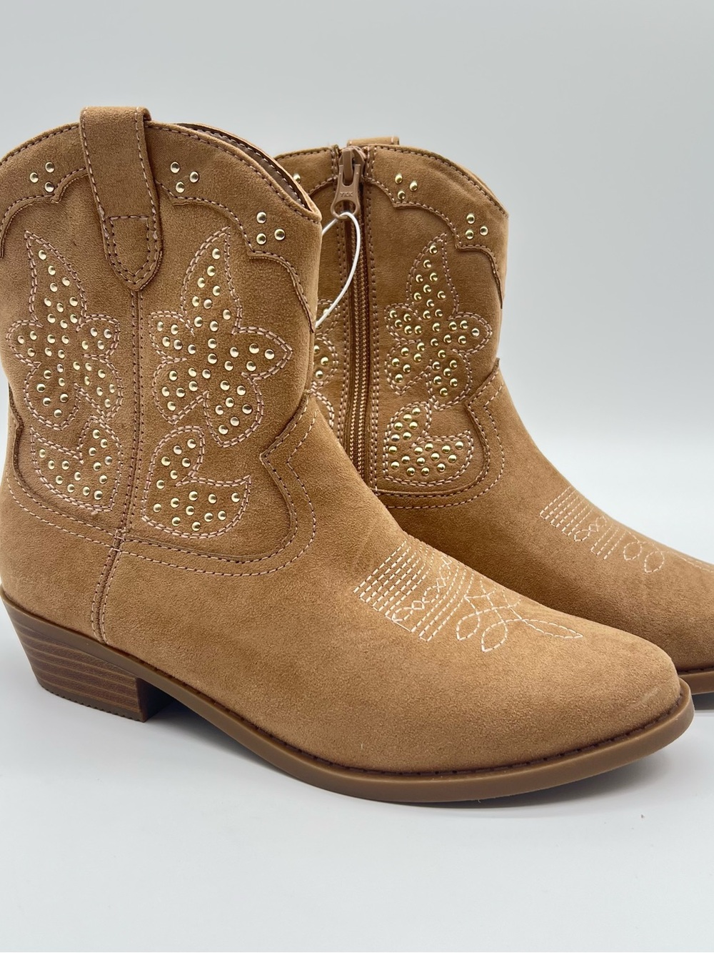NWT Art Class - Size 4 Youth - Girls Elma Studded Faux Suede Boots